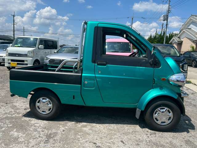 Daihatsu Midget II 5