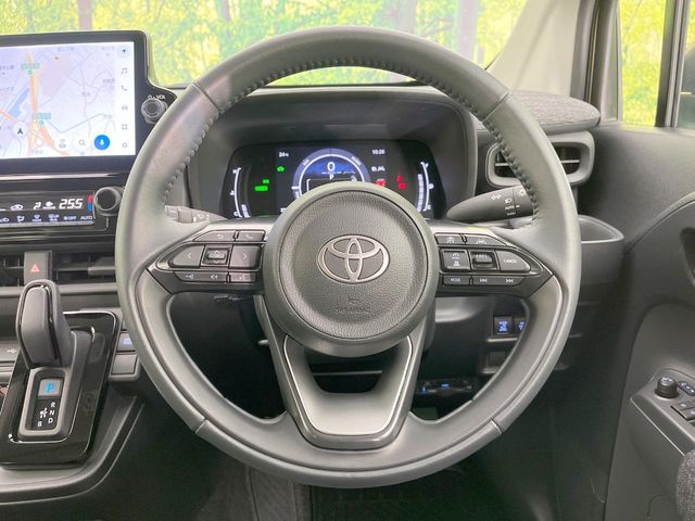 Toyota Sienta 12