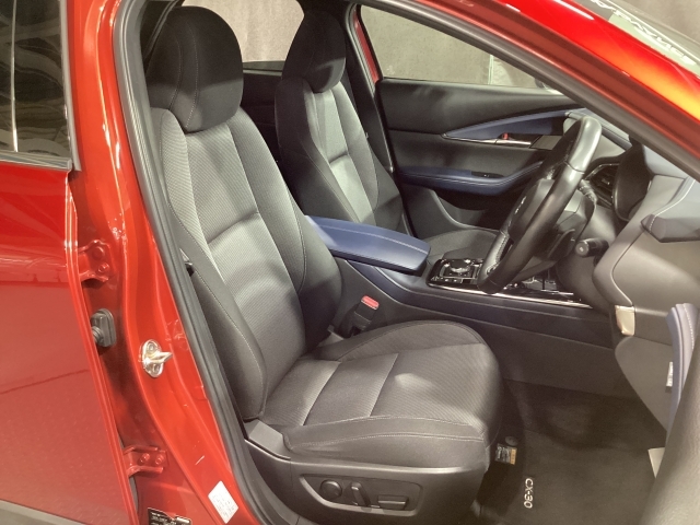 Mazda CX-30 7