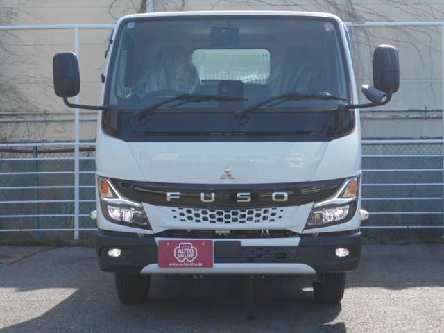 Mitsubishi Fuso Canter 2