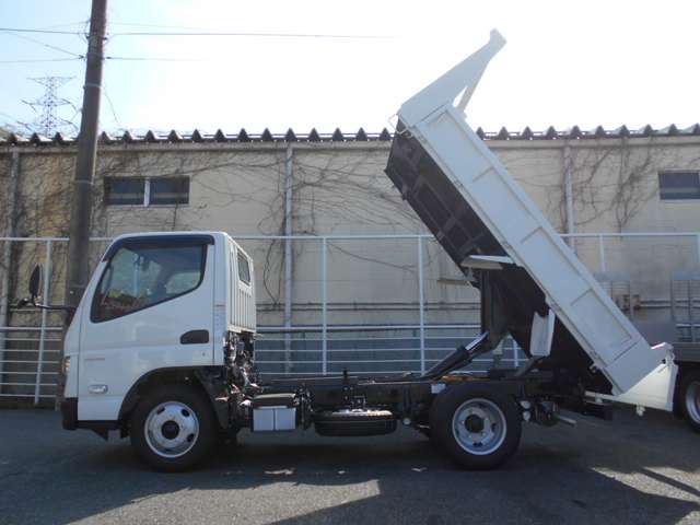 Mitsubishi Fuso Canter 6