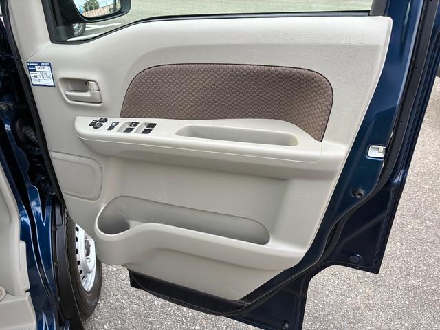 Suzuki Every 12