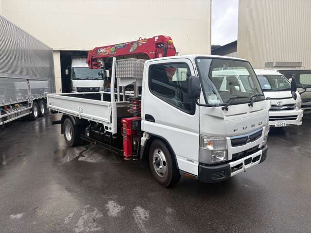 Mitsubishi Fuso Canter 9
