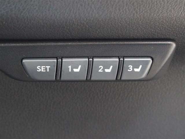 Lexus NX 9