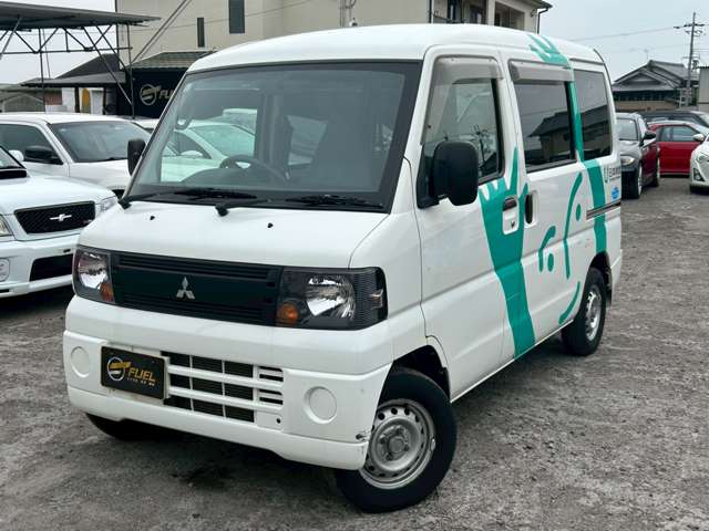 Mitsubishi Minicab Van 3