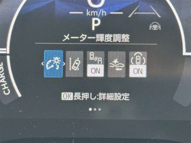 Toyota Sienta 11