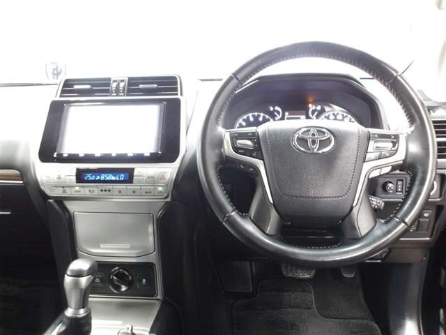Toyota Land Cruiser Prado 4