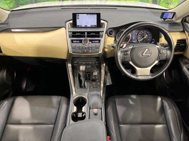 Lexus NX 2
