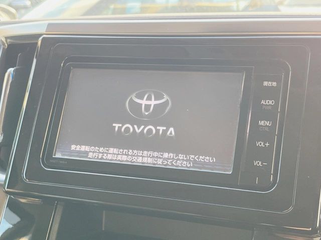 Toyota Vellfire 3