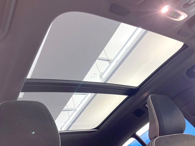 Volvo XC40 4