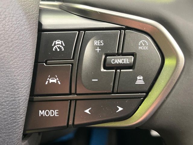 Lexus LBX 6