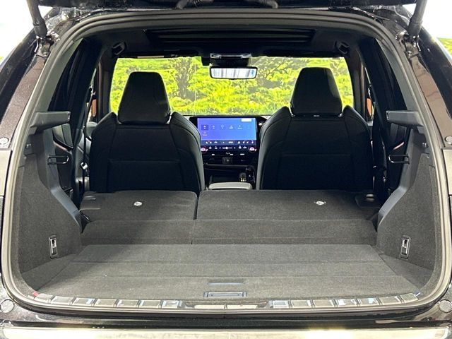 Lexus NX 9