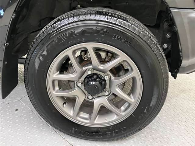 Suzuki Jimny 6
