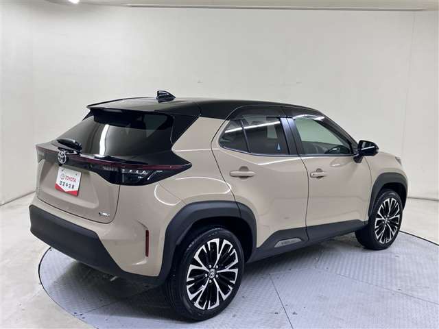 Toyota Yaris Cross 4