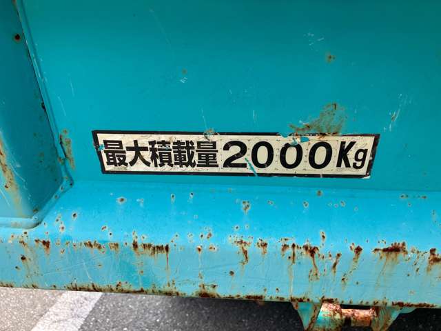 Isuzu Elf 10