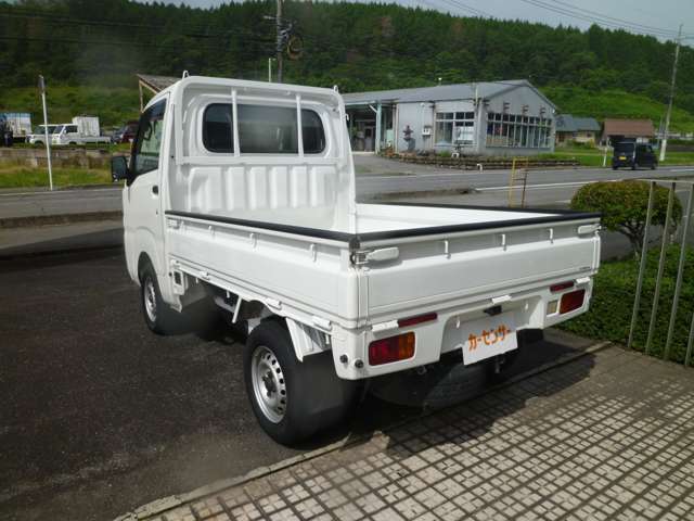 Toyota Pixis Truck 2