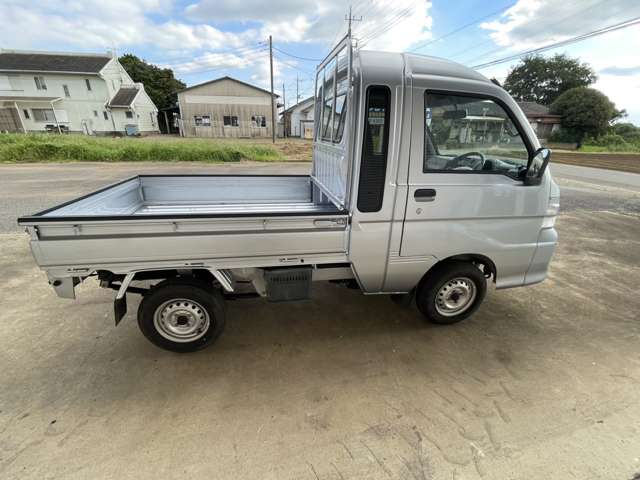 Daihatsu Hijet Truck 10