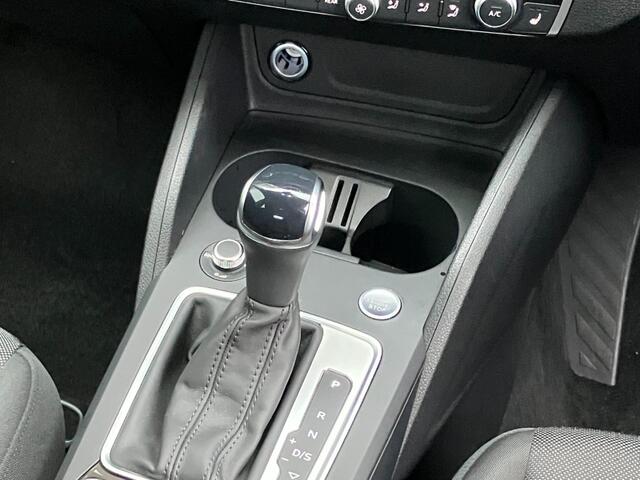 Audi Q2 11