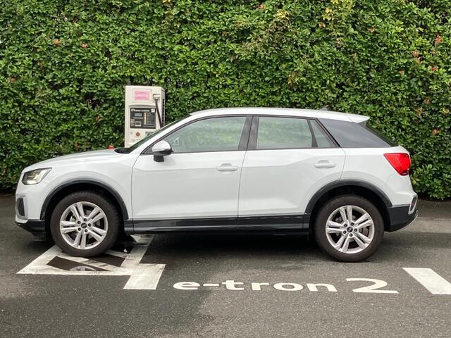 Audi Q2 3