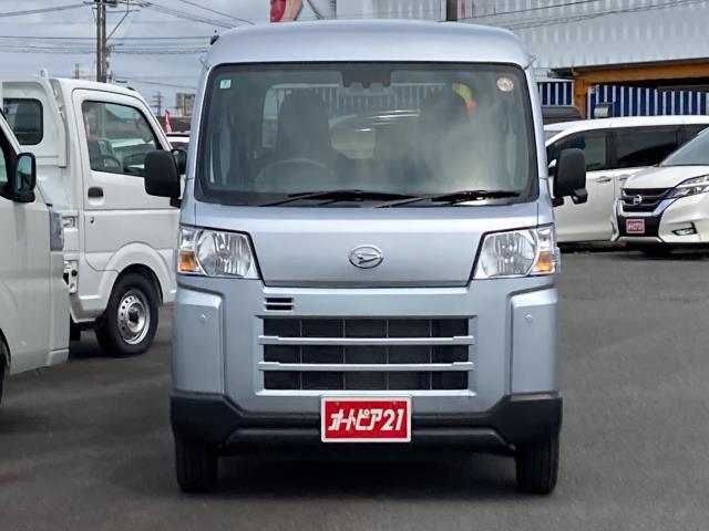 Daihatsu Hijet Cargo 9