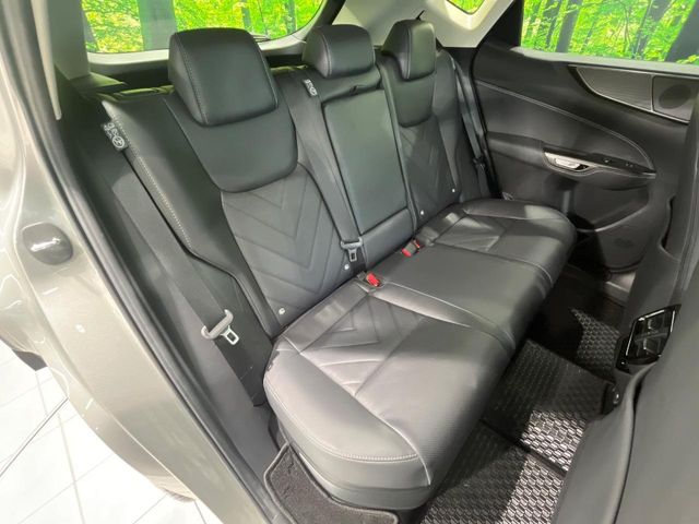 Lexus NX 9