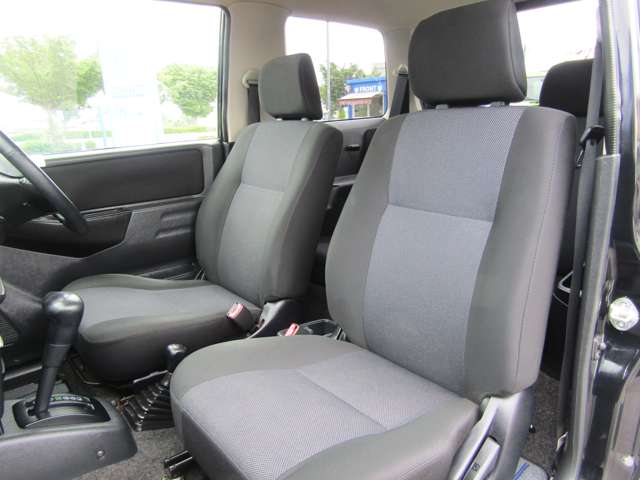 Mitsubishi Pajero Mini 6