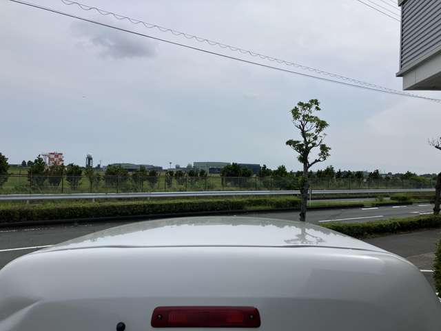 Daihatsu Hijet Cargo 12