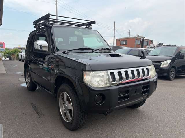 Mitsubishi Pajero Mini 6