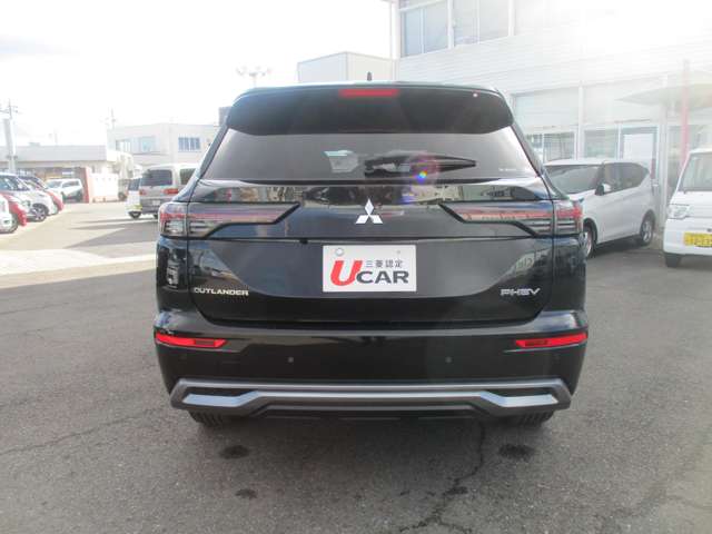 Mitsubishi Outlander 11