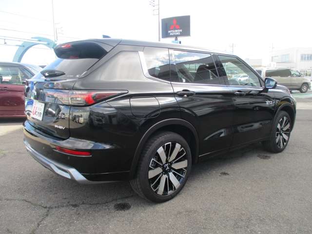 Mitsubishi Outlander 10