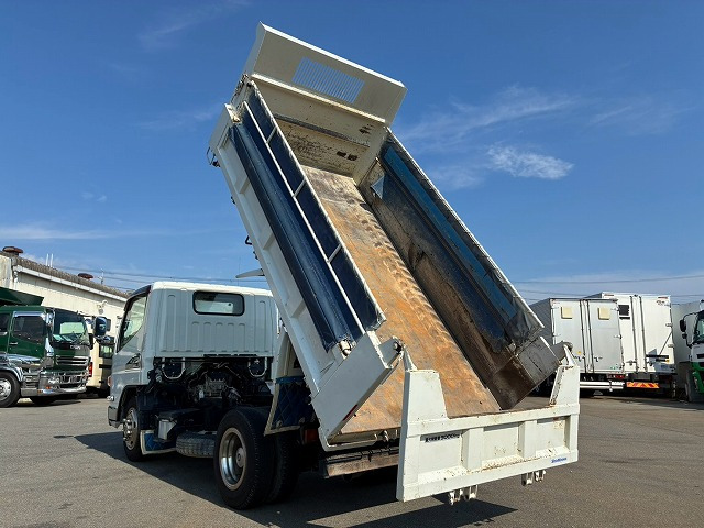 Mitsubishi Fuso Canter 8