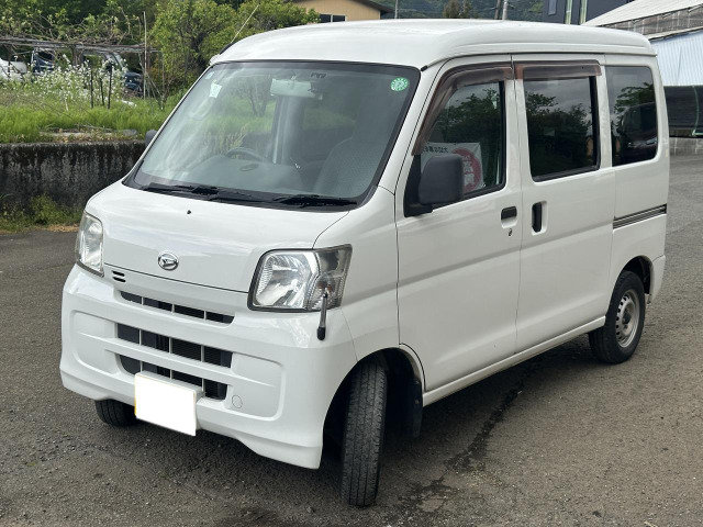 Daihatsu Hijet Cargo 3
