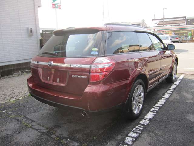 Subaru Legacy Outback 12