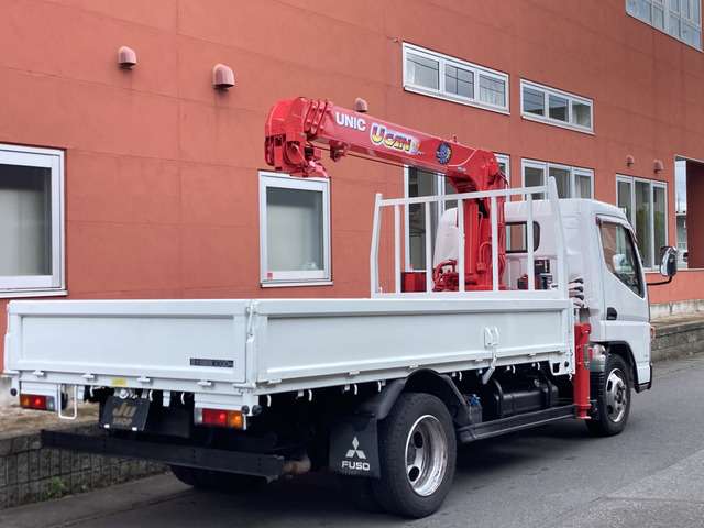 Mitsubishi Fuso Canter 2