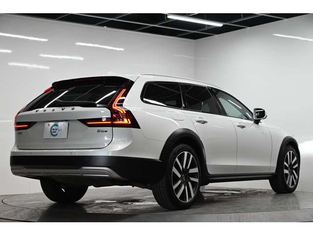 Volvo V90 Cross Country 7