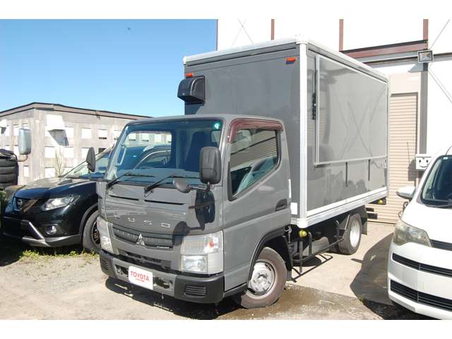 Mitsubishi Fuso Canter 2