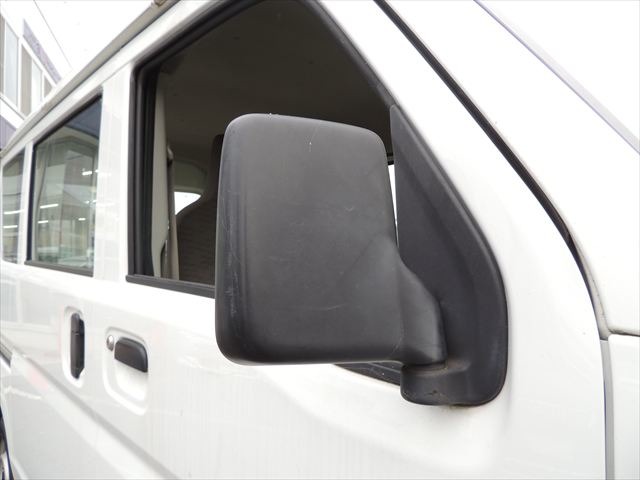 Suzuki Every 8