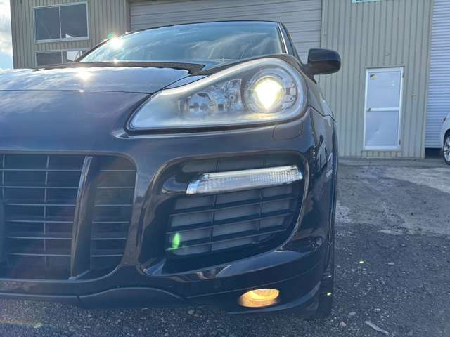 Porsche Cayenne 11