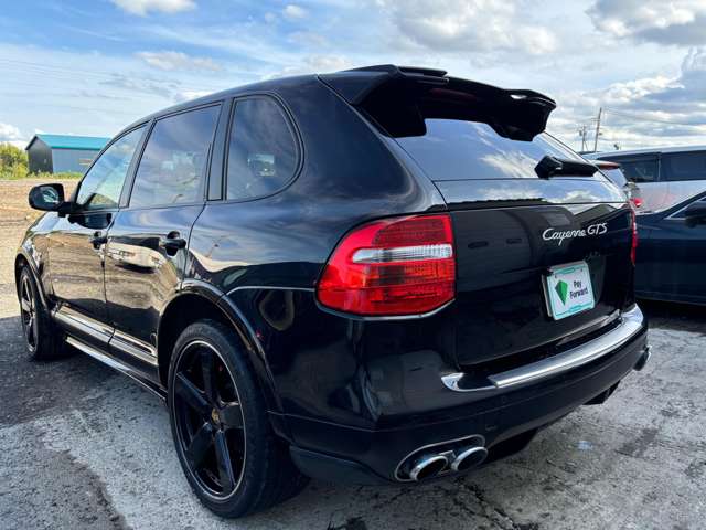 Porsche Cayenne 5