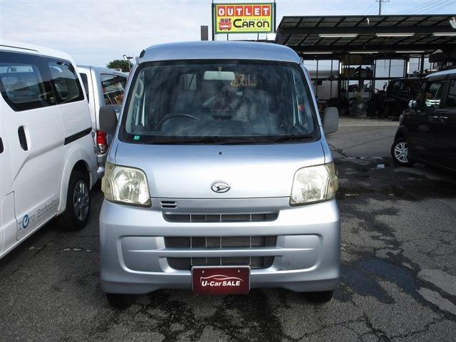 Daihatsu Hijet Cargo 2