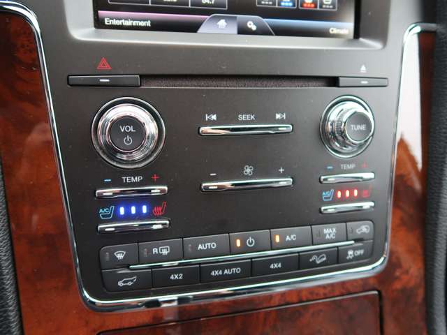 Lincoln ナビゲーター 6