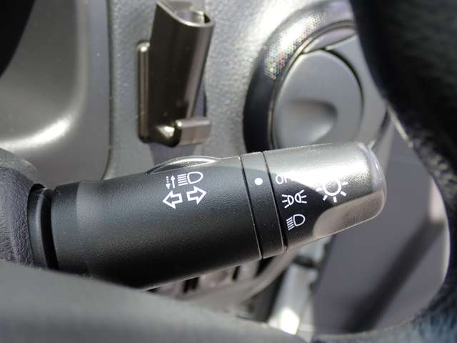 Nissan NV150 AD 11