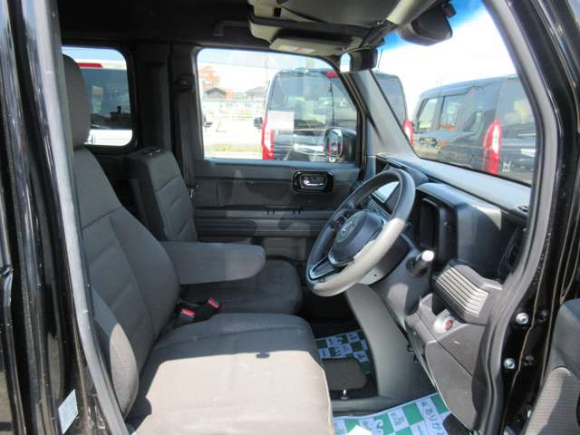 Honda N-VAN 12