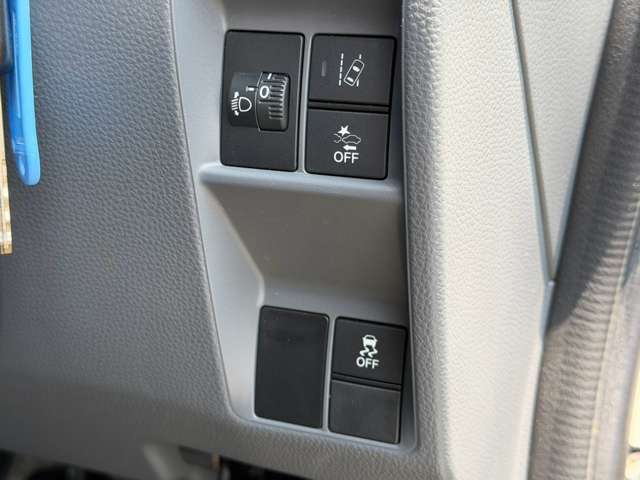 Honda N-VAN 12