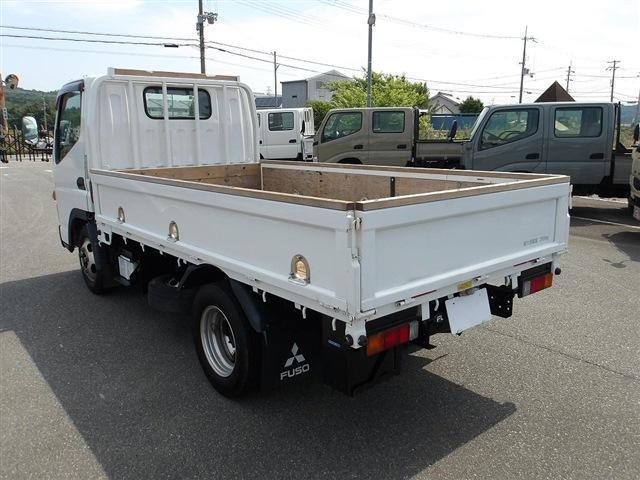 Mitsubishi Fuso Canter 4