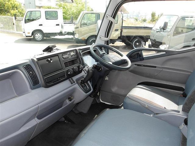 Mitsubishi Fuso Canter 10