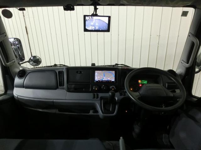 Mitsubishi Fuso Canter 11