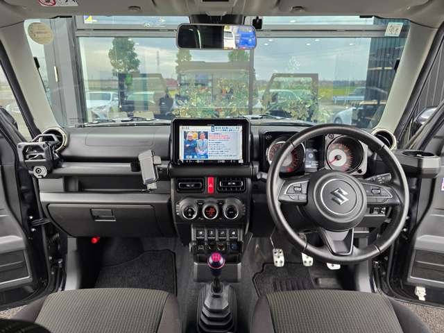 Suzuki Jimny 6