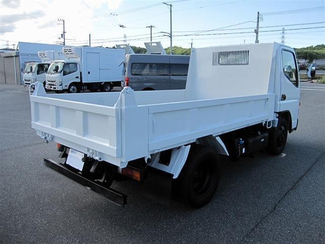 Mitsubishi Fuso Canter 3