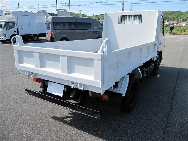 Mitsubishi Fuso Canter 6
